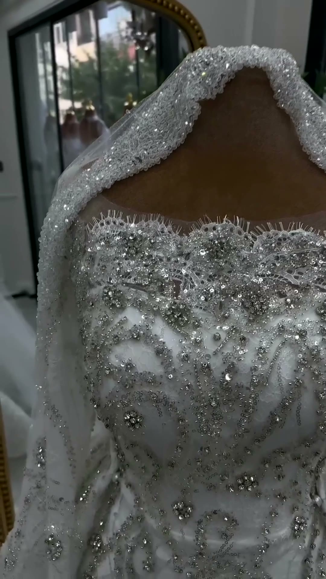 NIL 308 Ivory Ball Gown Pearl Beaded Lace Tulle Wedding Dress - Image 4