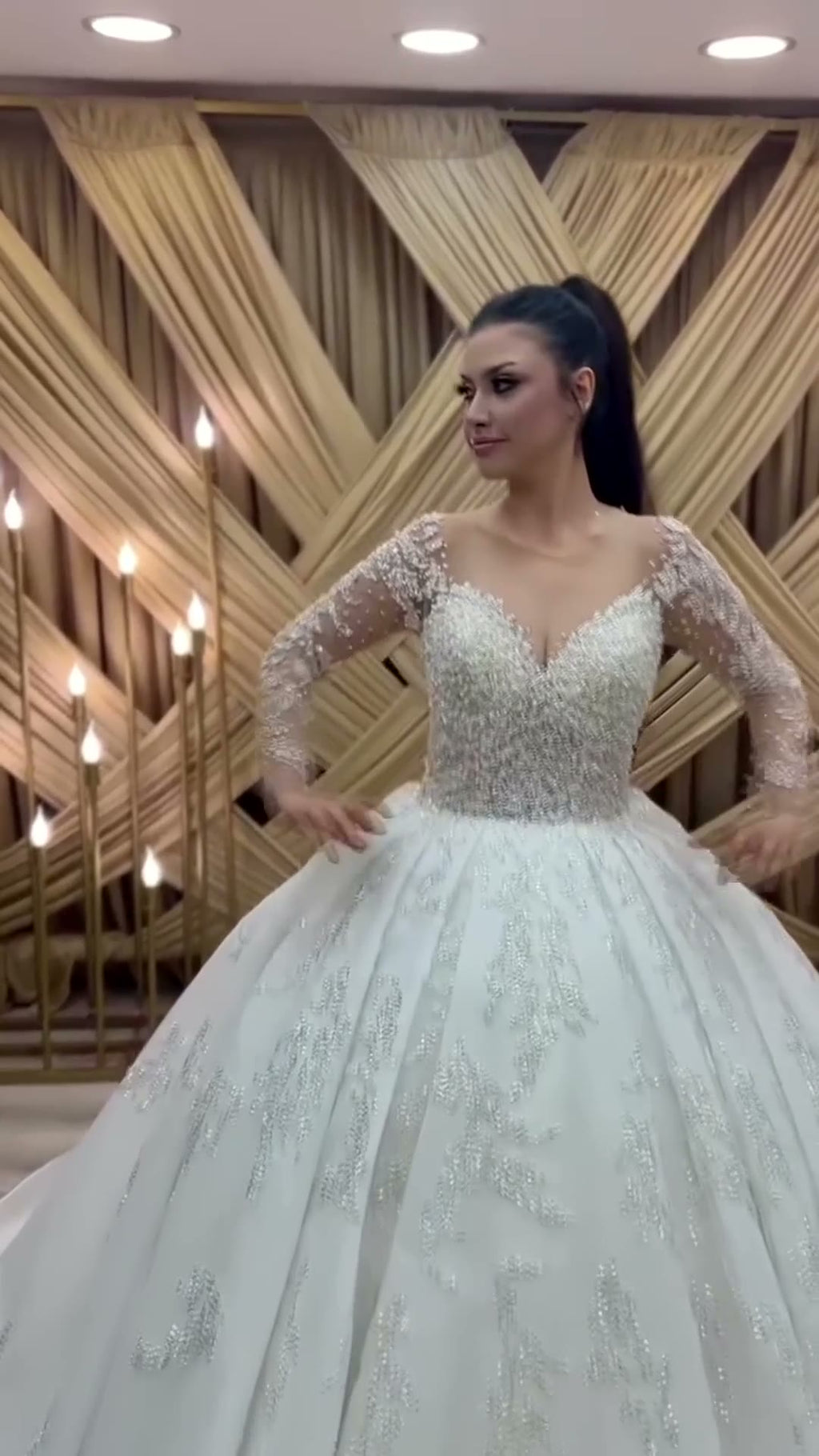 NIL 310 Ivory Ball Gown Lace Applique Tulle Wedding Dress - Image 4