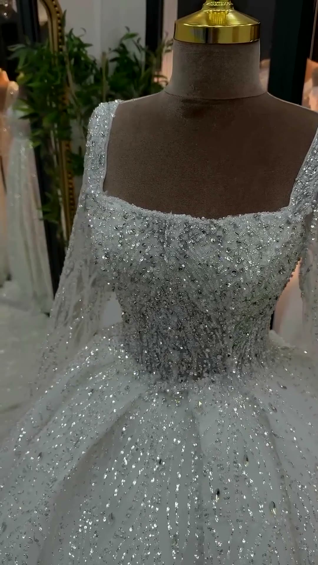 NIL 321 Ivory Ball Gown Crystal Beaded Glitter Tulle Wedding Dress - Image 2