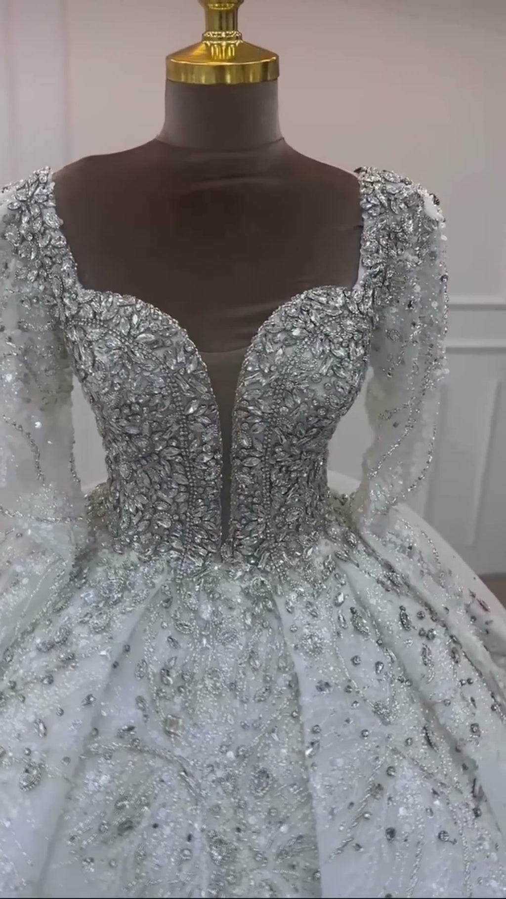NIL 324 Silver Ball Gown Crystal Beaded Tulle Wedding Dress - Image 4