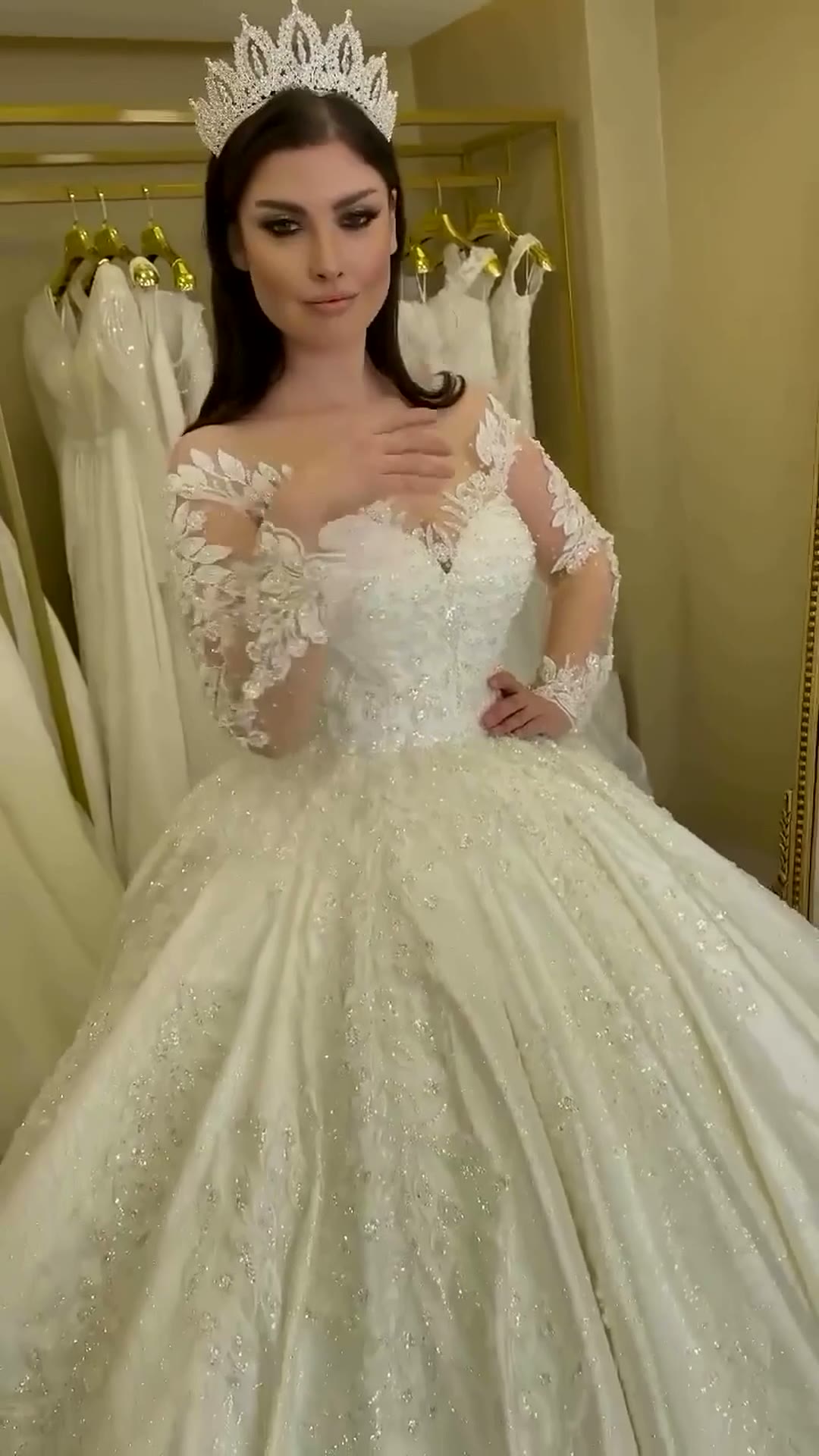 NIL 330 Ivory Ball Gown Floral Lace Tulle Wedding Dress - Image 5