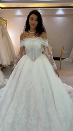 NIL 335 Ivory Ball Gown Floral Lace Tulle Wedding Dress - Image 2
