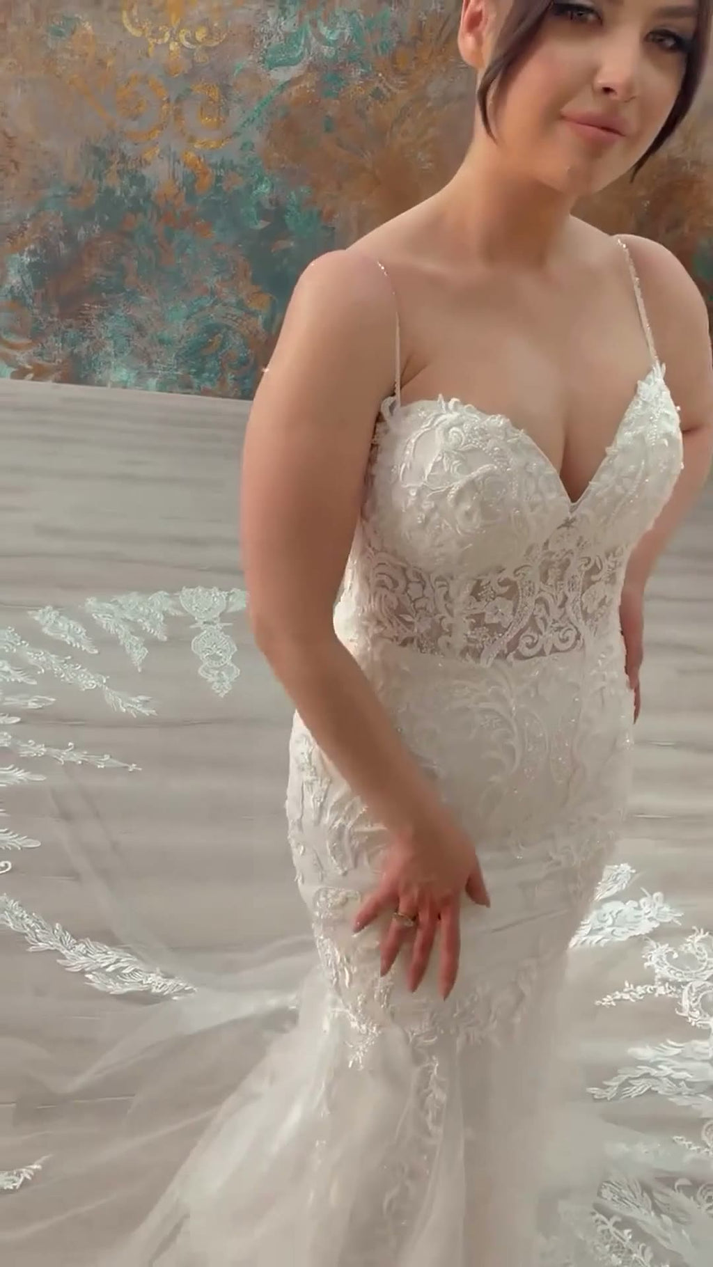 NIL 337 Ivory Mermaid Lace Applique Tulle Wedding Dress - Image 3
