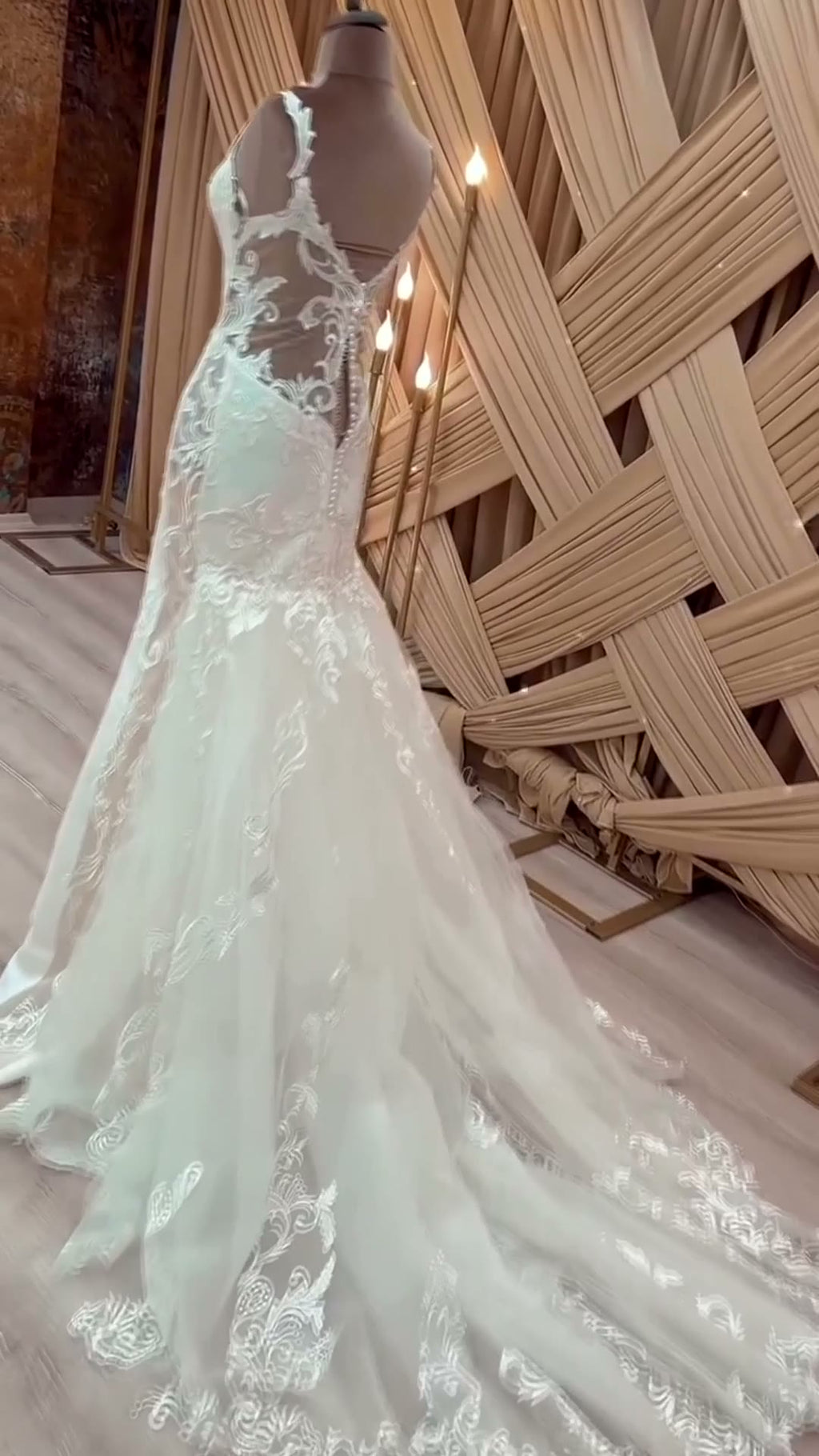 NIL 338 Ivory Mermaid French Lace Tulle Wedding Dress - Image 4