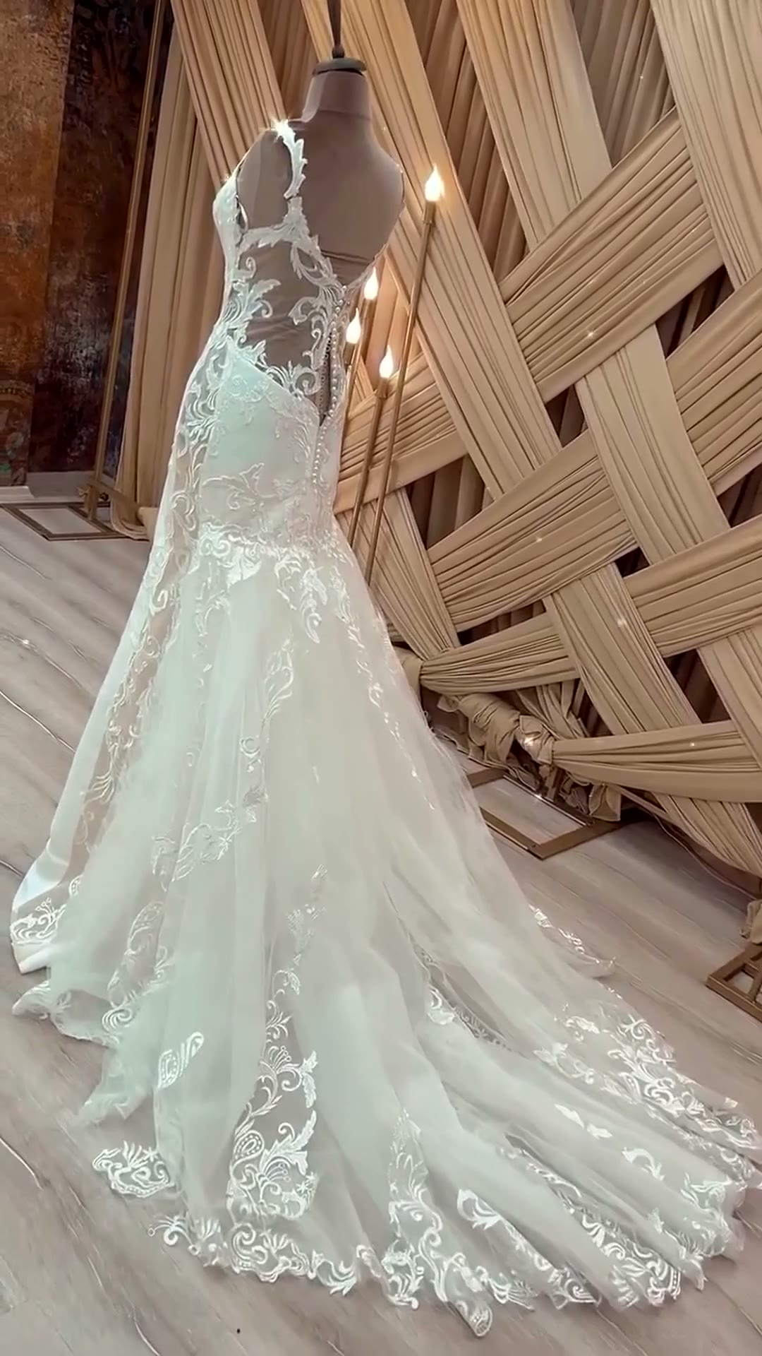 NIL 340 Ivory Mermaid French Lace Tulle Wedding Dress - Image 4