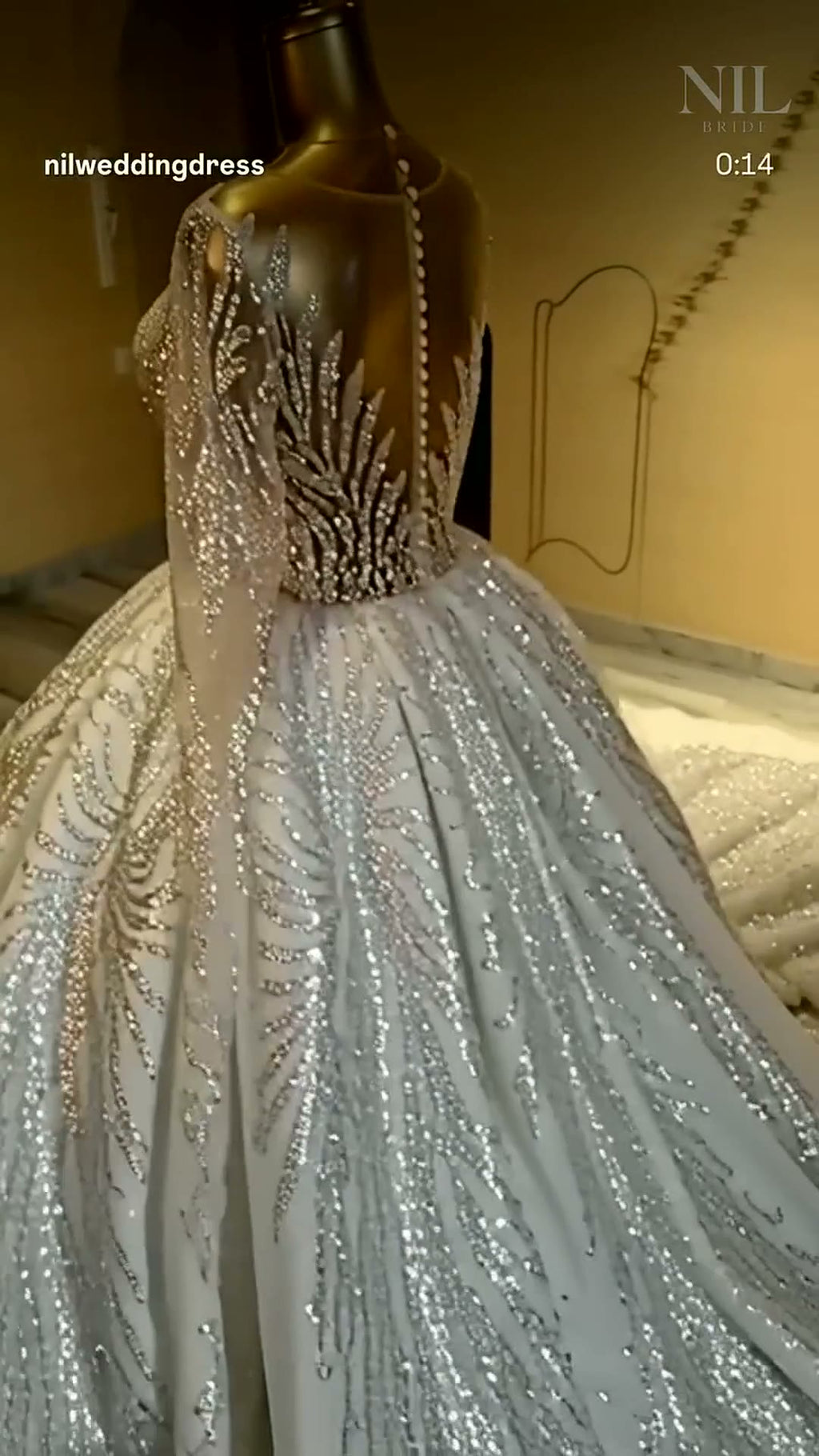 NIL 346 Ivory Ball Gown Gold Beaded Tulle Wedding Dress - Image 2
