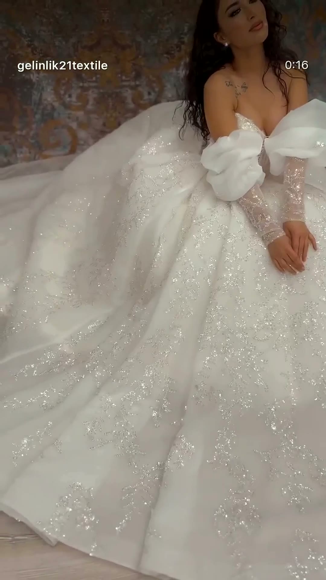 NIL 348 Ivory Ball Gown Bow Beaded Tulle Wedding Dress - Image 1