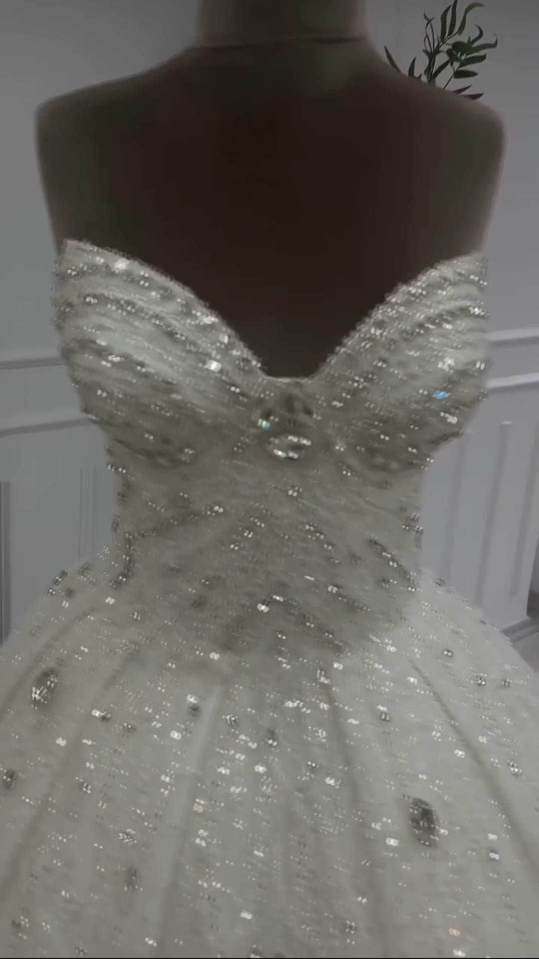 NIL 362 Ivory Ball Gown Crystal Beaded Tulle Wedding Dress - Image 4