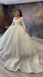 NIL Soft Ivory princess lace wedding dress with sweetheart neckline, cathedral train, back view, P095 image 3