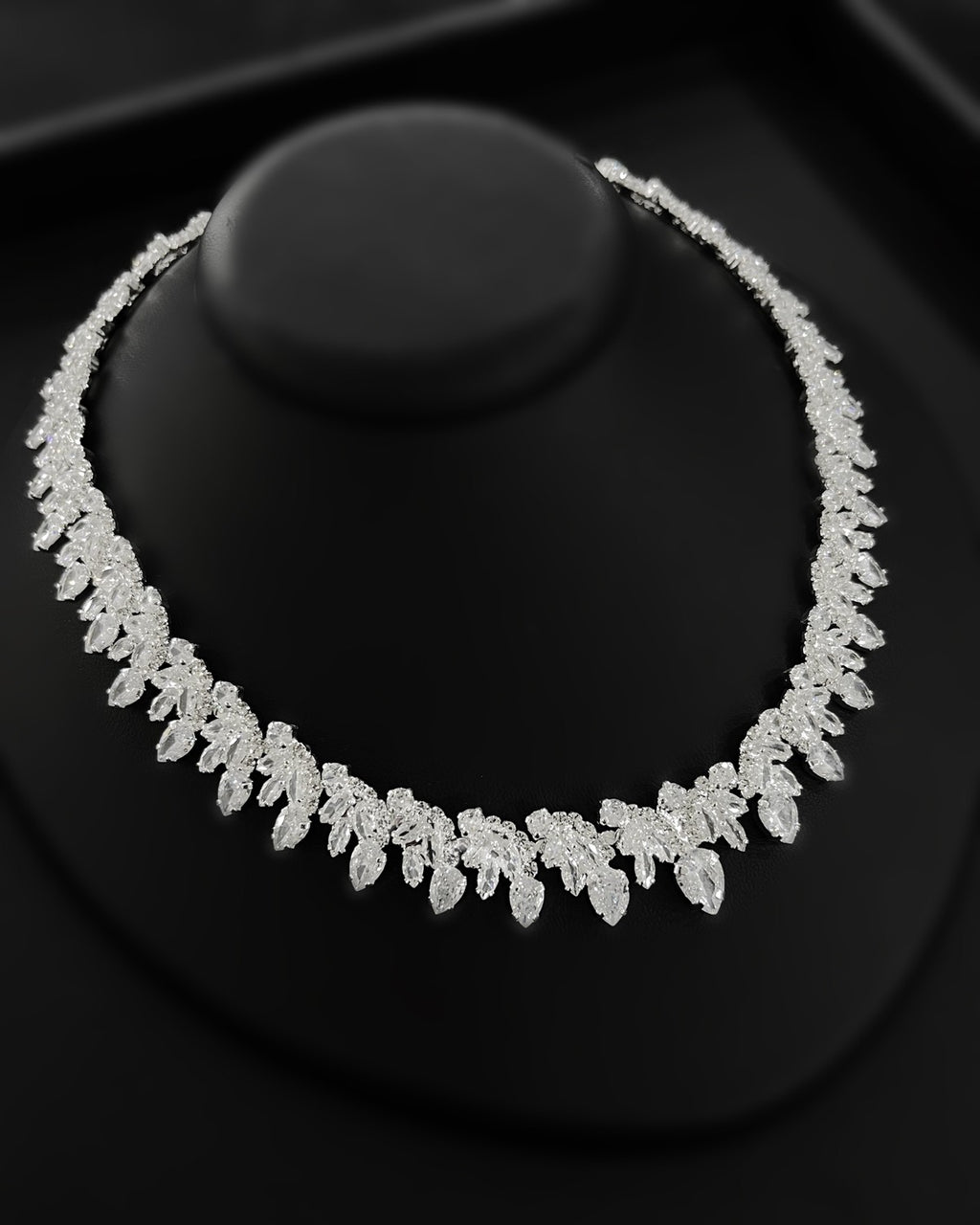 NNC-024 | Feed Zircon Stone Set Necklace