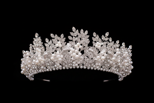 Bonnie Zircon Pearl Bridal Tiara - Product Shot