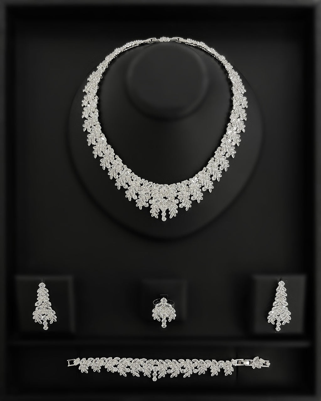 NNC-019 | Lale Zircon Stone & Pearl Detail Set Necklace