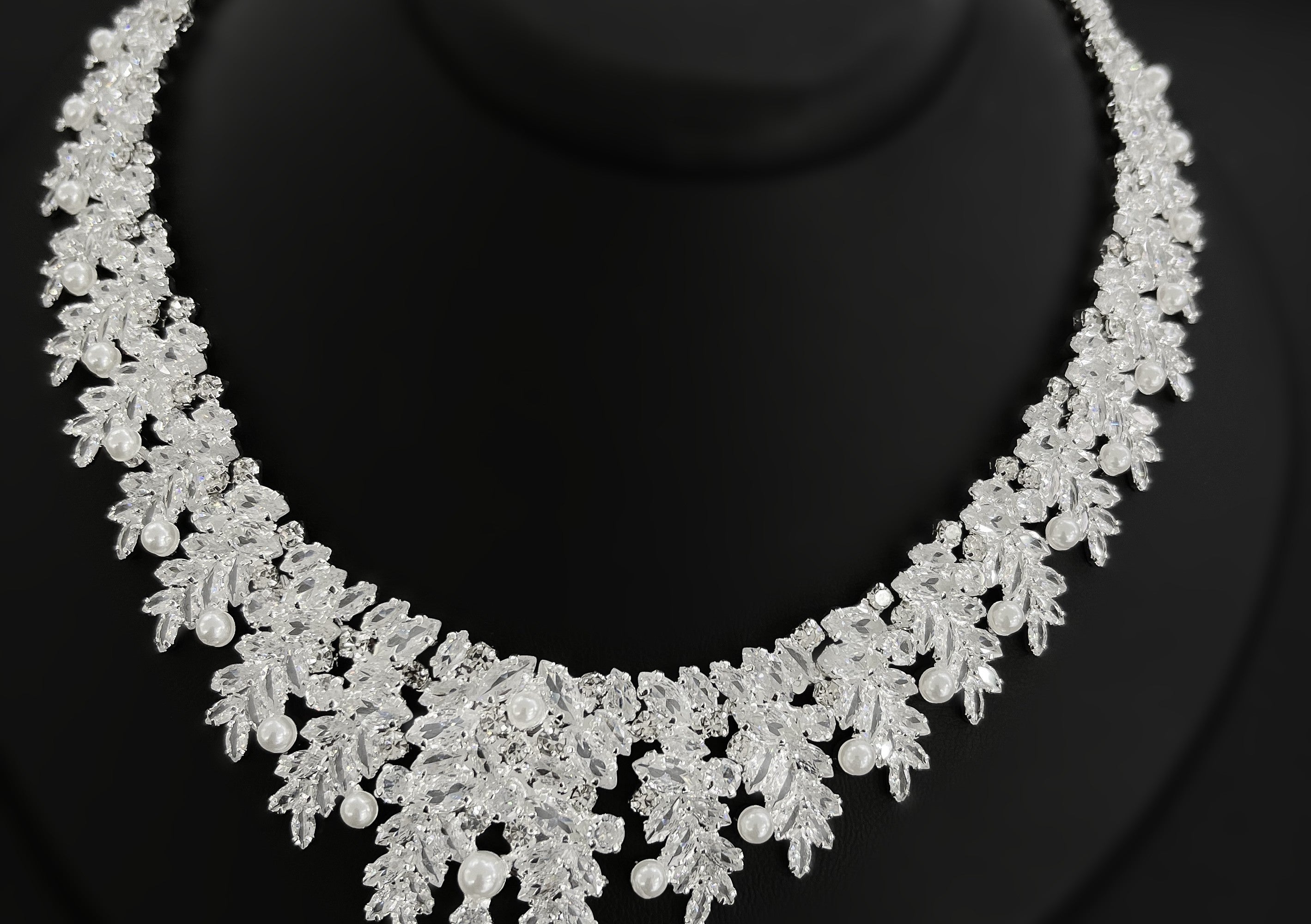 NNC-020 | Lale Zircon Stone Set Necklace