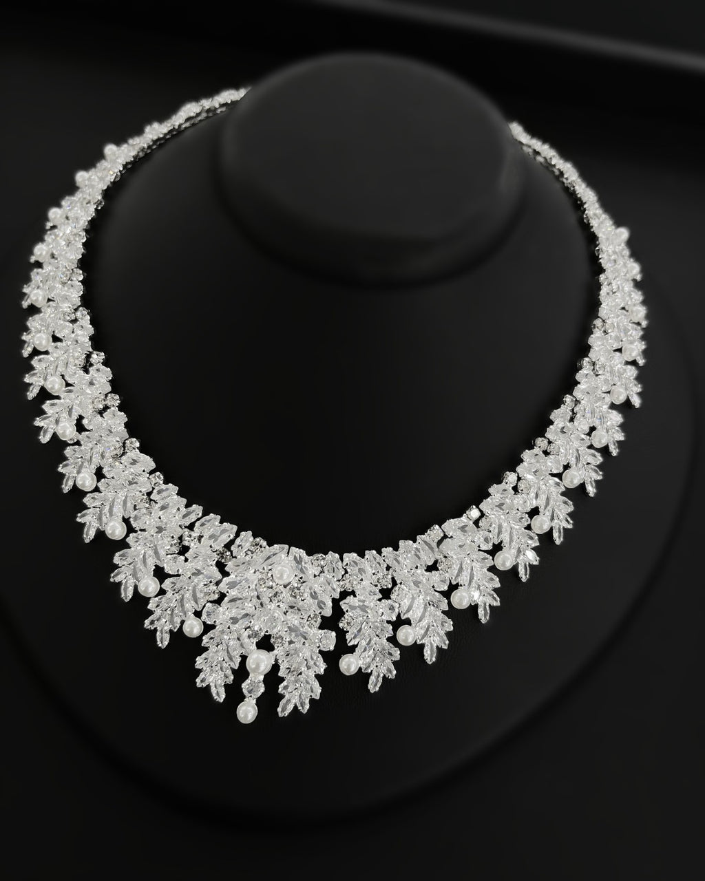 NNC-020 | Lale Zircon Stone Set Necklace
