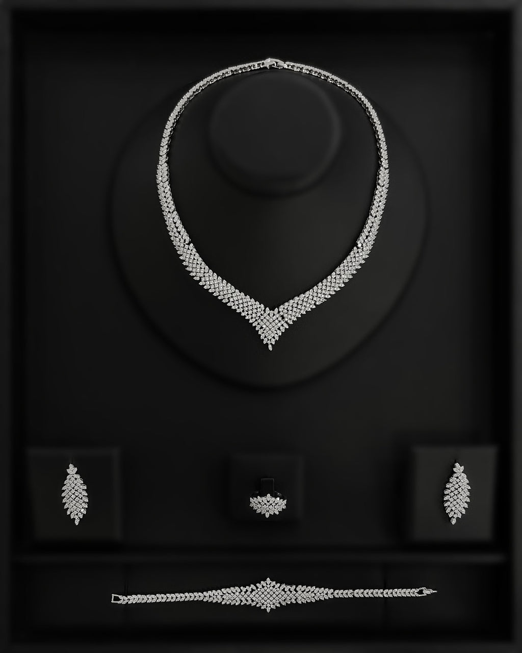NNC-015 | Rama Zircon Stone Set Necklace