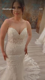 NIL-349 Ivory Mermaid Lace Applique Tulle Wedding Dress