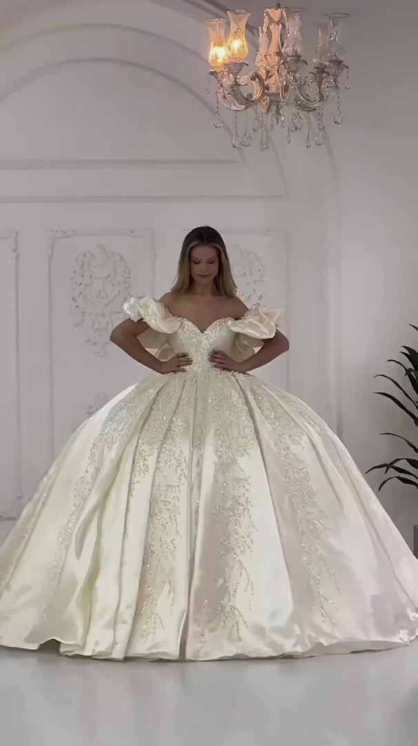 NIL-364 Ivory Ball Gown Bow Satin Satin Wedding Dress