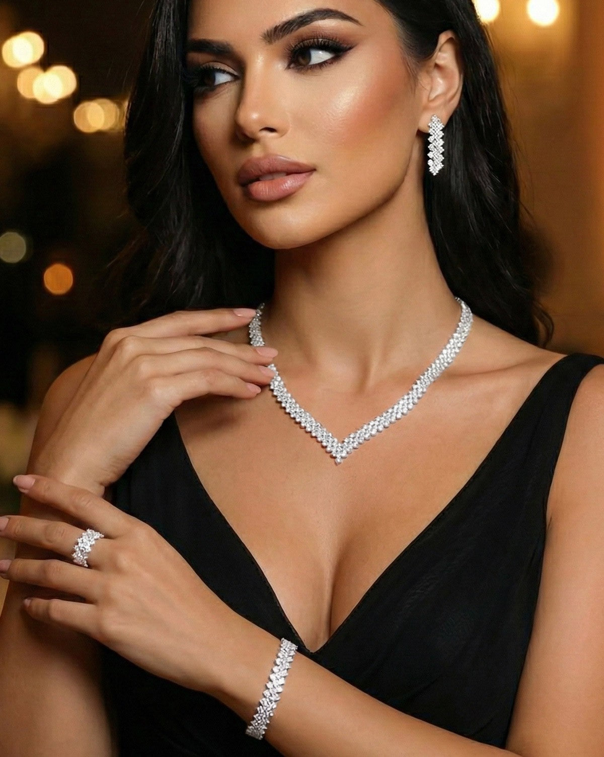 NNC-032 | Sohe Zircon Stone Set Necklace