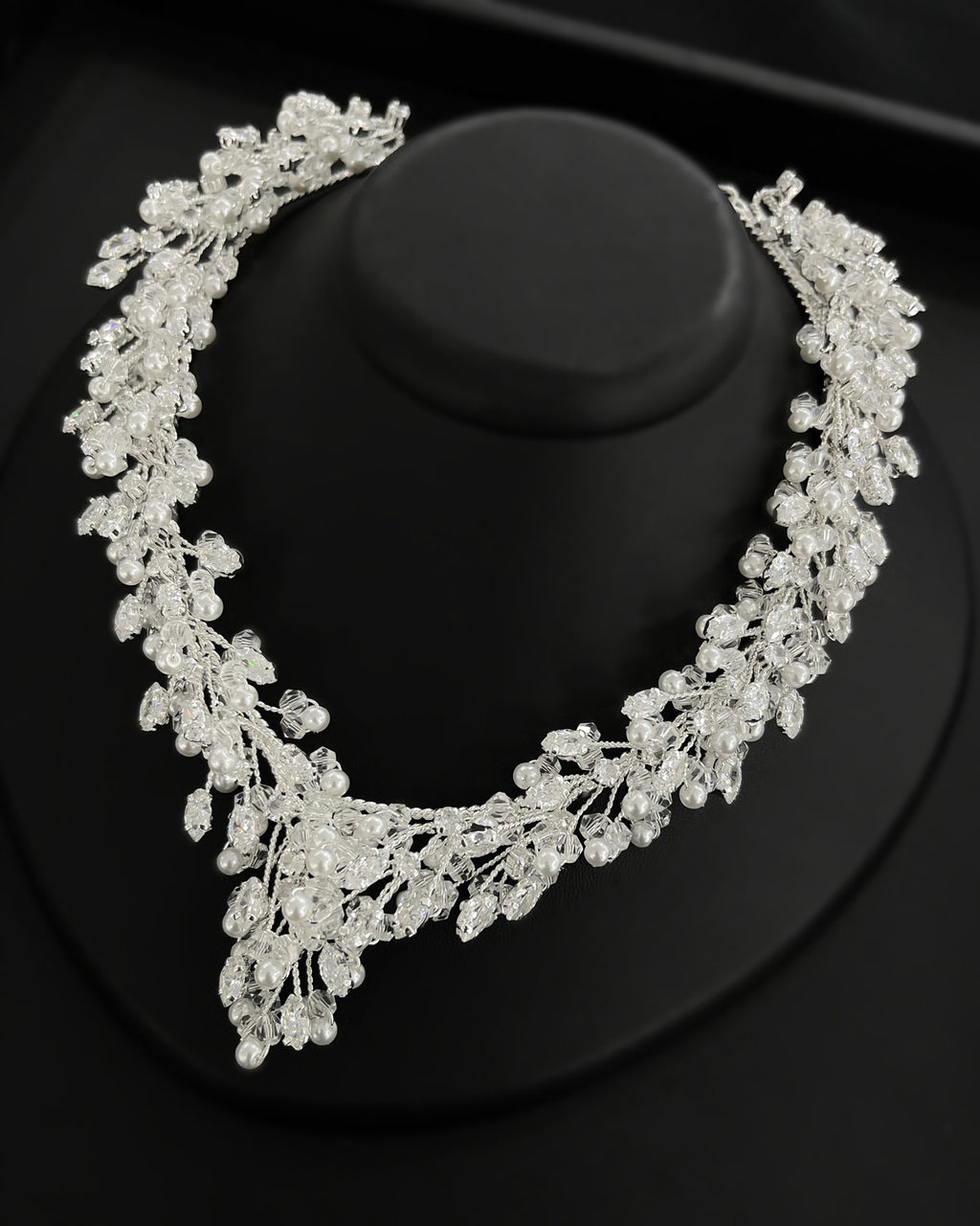 NNC-029 | Unea Zircon Stone & Crystal Bead Pearl Detail Set Necklace