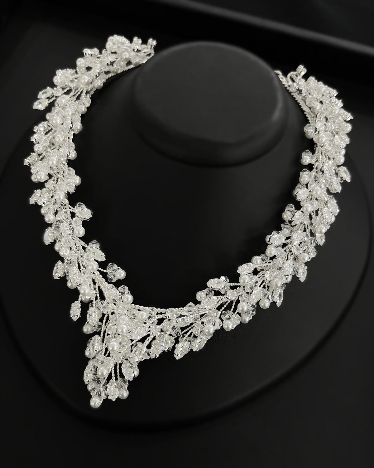 NNC-029 | Unea Zircon Stone & Crystal Bead Pearl Detail Set Necklace